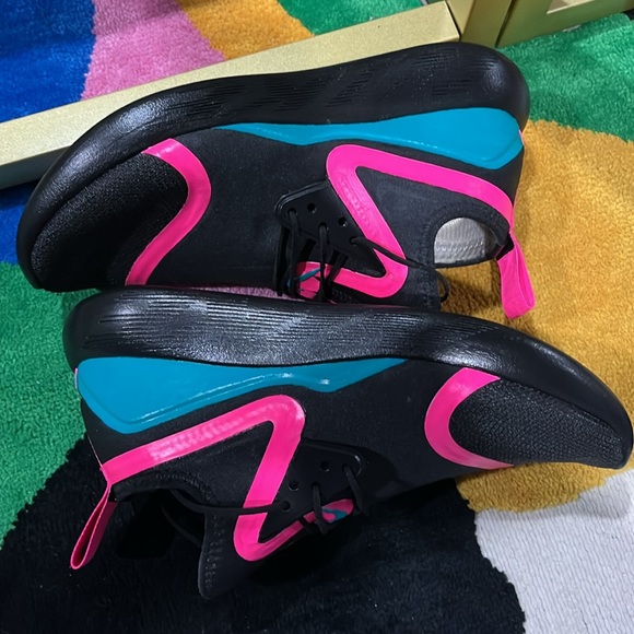 Used Nike shoes unisex great for gym super comfortable le walking and running - Picture 4 of 7